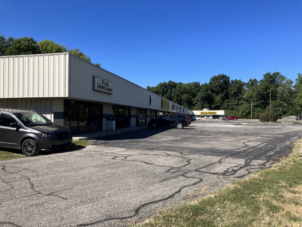 Summit Ridge Shopping Center