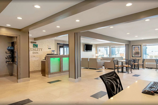 Quality Inn Hotel