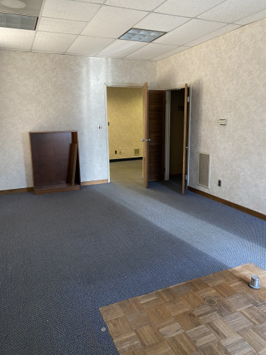 1330 High St - 909 E Broadway St 