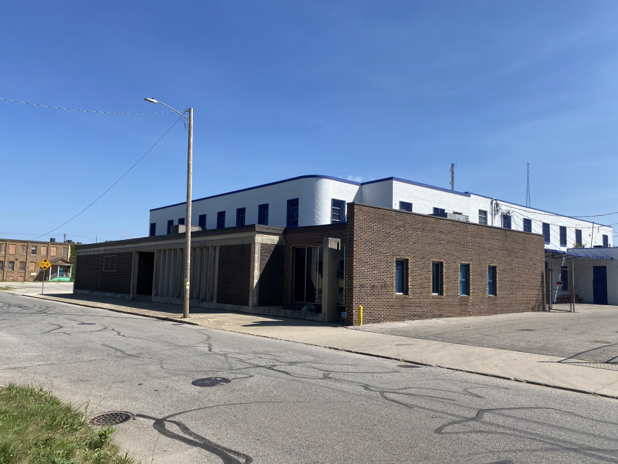 1330 High St - 909 E Broadway St 