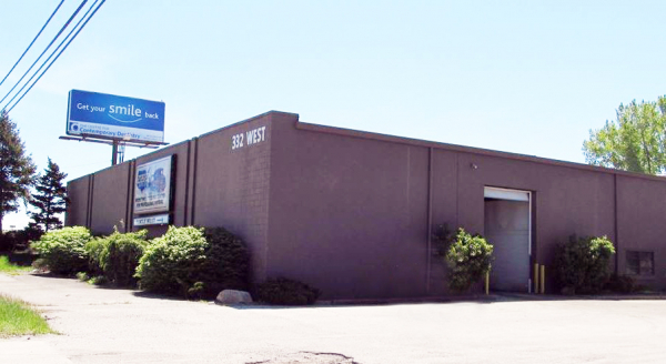 332 W US Hwy 20