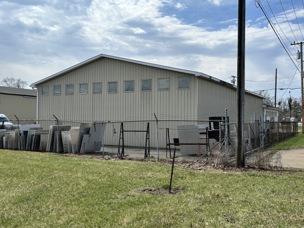 4118 N. Fir Road