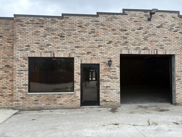 341 - 343 Lincolnway W