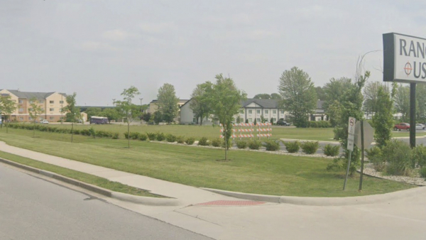 VL on University Dr. in Mishawaka in front of Range USA