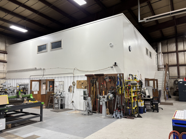 1095 Development Drive