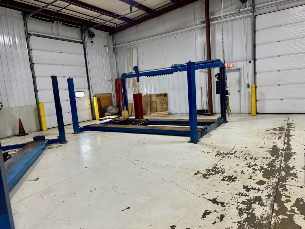 1575 N Bendix Dr., South Bend