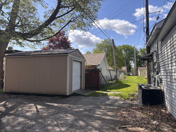 410 Plain Street