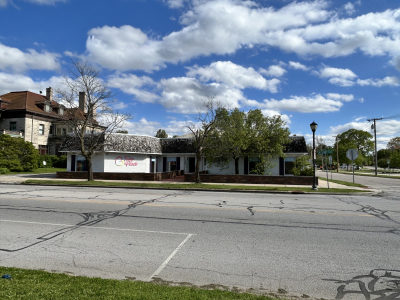 301 Lincolnway E